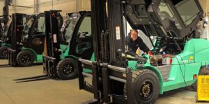 Forklift Repair 1050x525 1